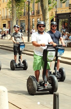 Visite et balade en Segway avec une guide local à Aix-en-Provence