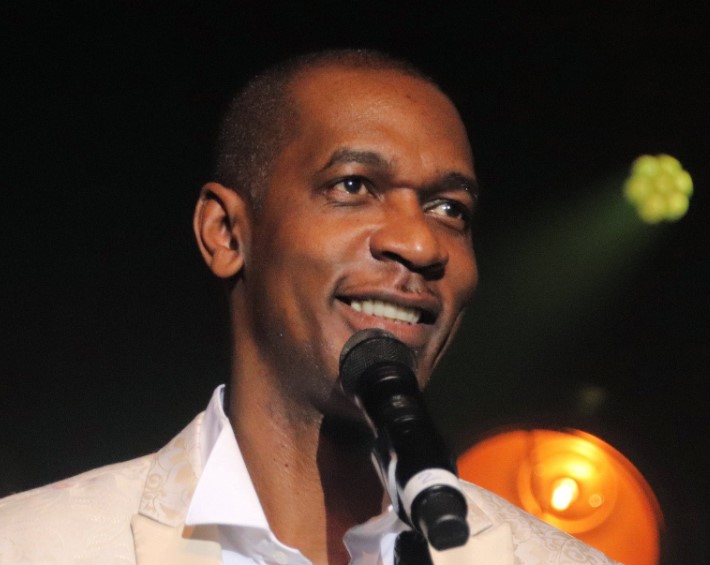 Max Zita, chef de choeur, musicien, chanteur, artiste, soliste de Gospel