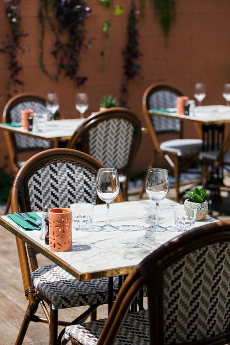 terrasse du bistrot brasserie restaurant le comptoir de bègles à bègles en gironde