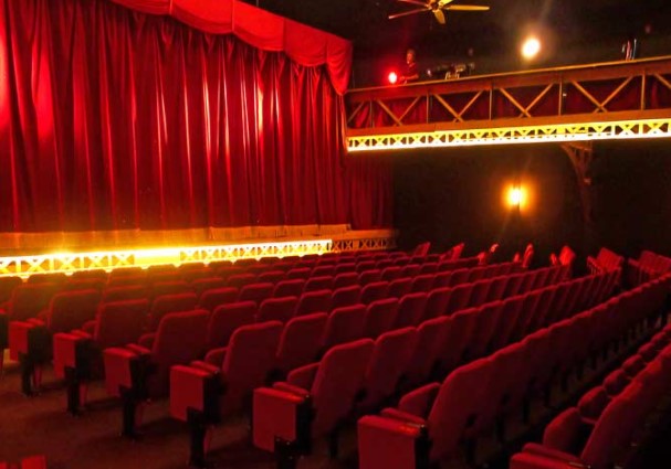 Salle de spectacles Théâtre des Salinières à Bordeaux – Programmation 2024 et 2025