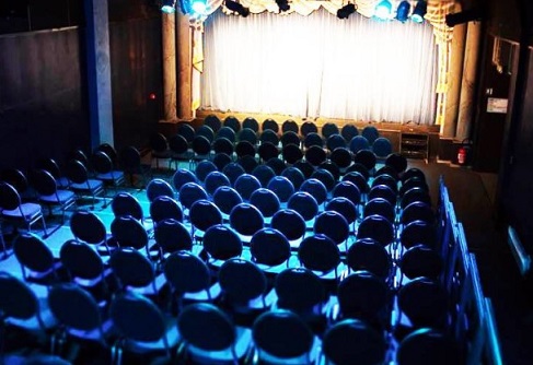 Salle de spectacles au Théâtre Victoire à Bordeaux – Programme spectacles fin 2024 et en 2025