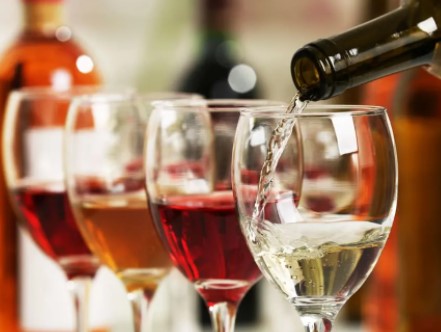 COURS D’OENOLOGIE – Initiation à la dégustation de vins au Mama Shelter à Marseille