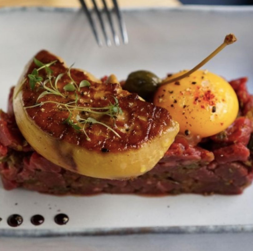 tartare servi à Cru Restaurant à Bordeaux
