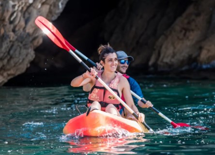 Balade en kayak de mer avec un guide à Carry-Le-Rouet
