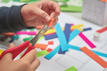 Atelier créatif multi-activités pour enfants, ados ou adultes chez Cultura à Villefranche-surSaone, Givors, Champagne Au Mont d'Or ou Saint-Priest