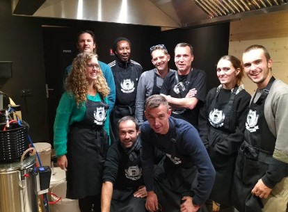 Atelier brassage de votre bière, déjeuner et dégustation à Marseille